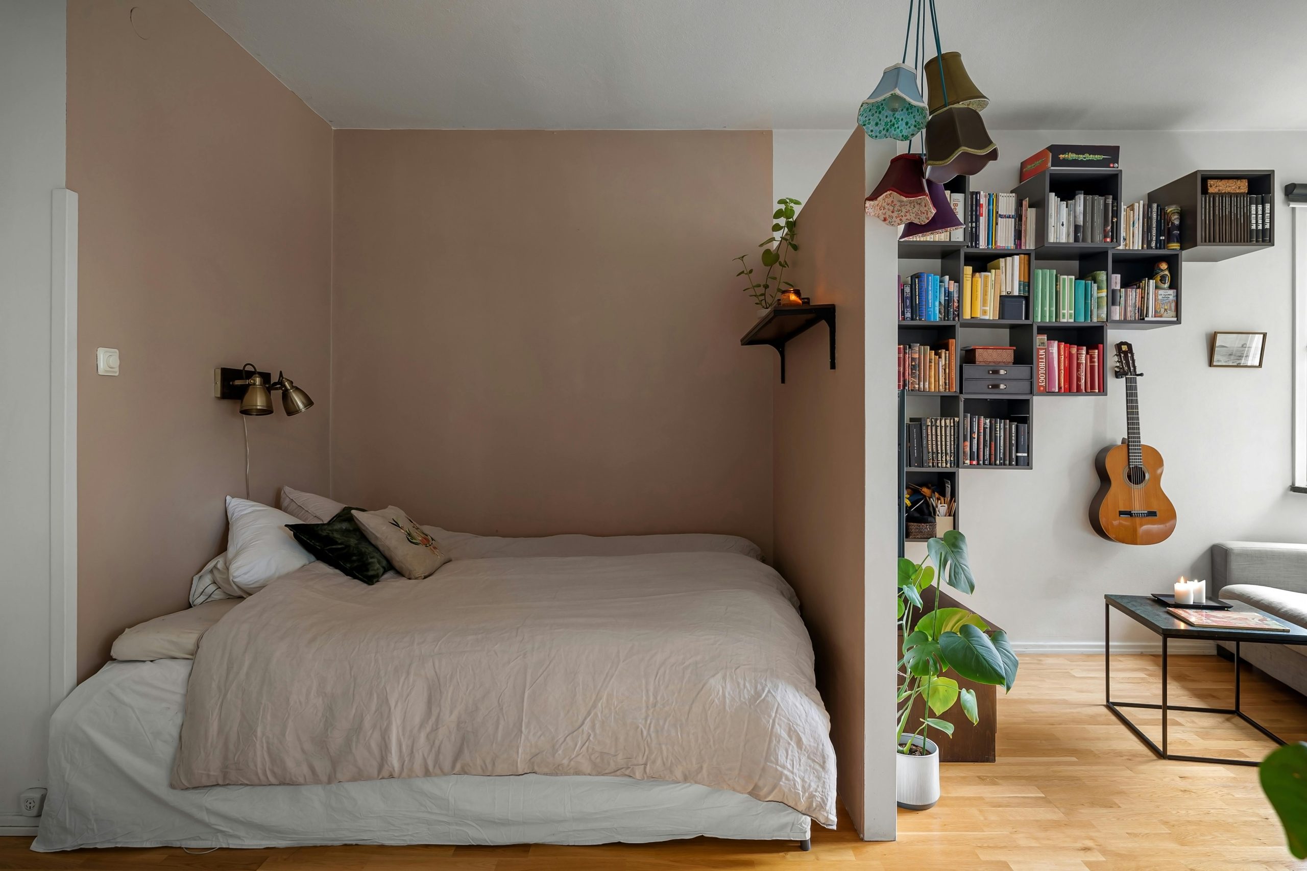 Dangers de santé liés au lit contre mur