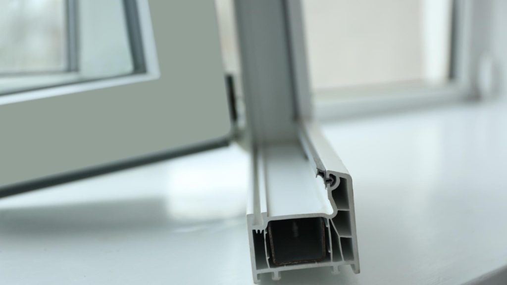 Pourquoi choisir un profilé PVC pour ses fenêtres ?